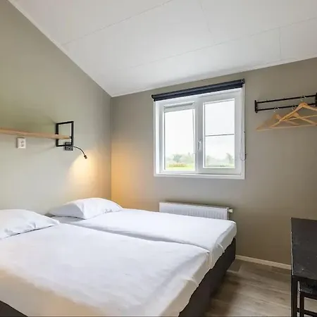Сasa de vacaciones Vakantiebungalow De Karper *